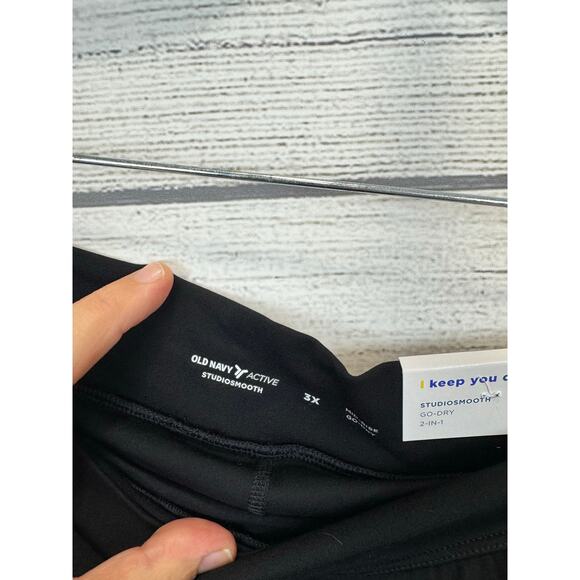 Old Navy Active Plus Size Black Studio Smooth Mid-Rise Mini Skort Size 3X - Picture 4 of 10